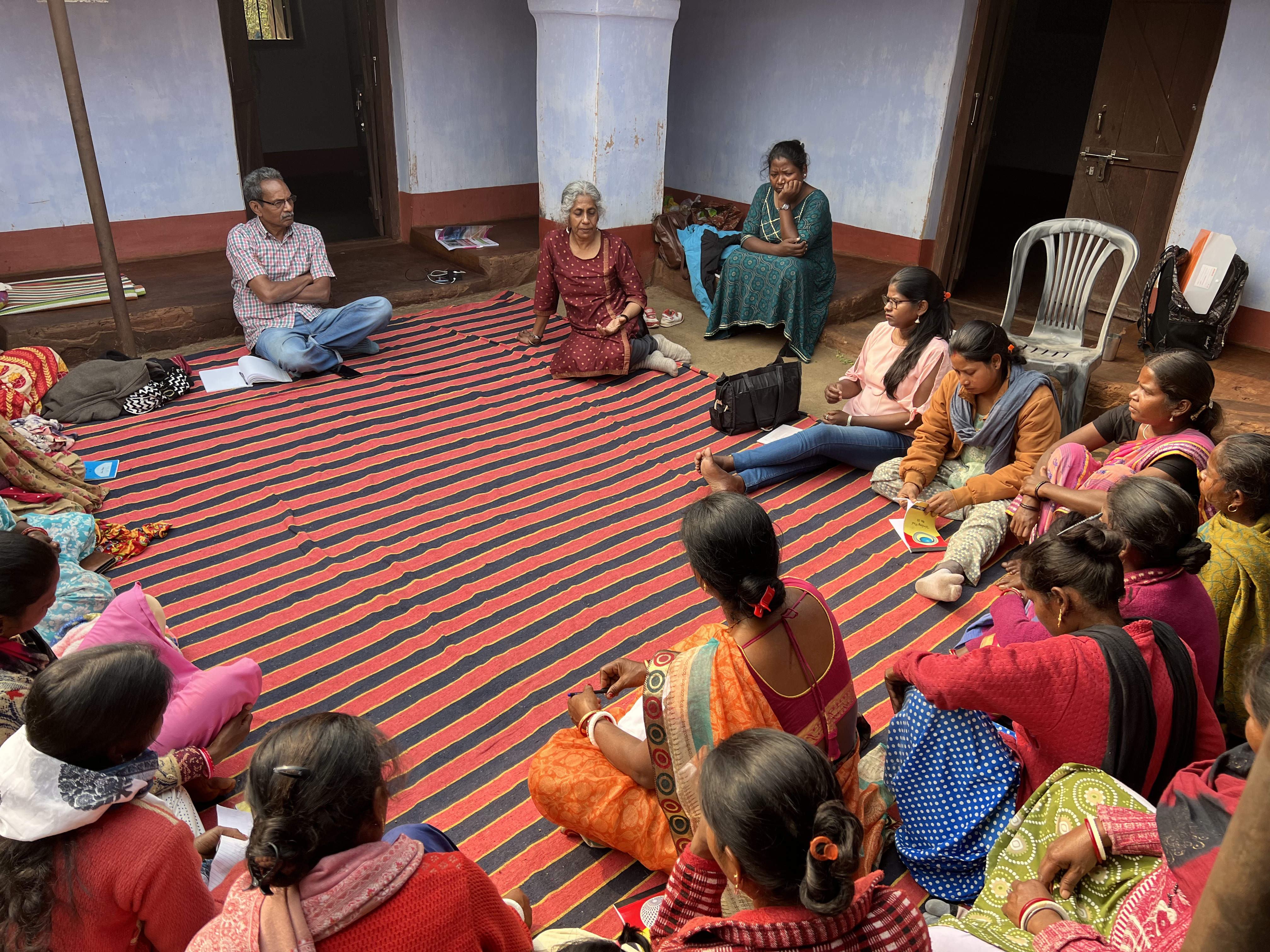A FGD facilitated by JBSI and BIRSA, where Adivasi women learn to identify and process medicinal herbs for herbal medicine production.