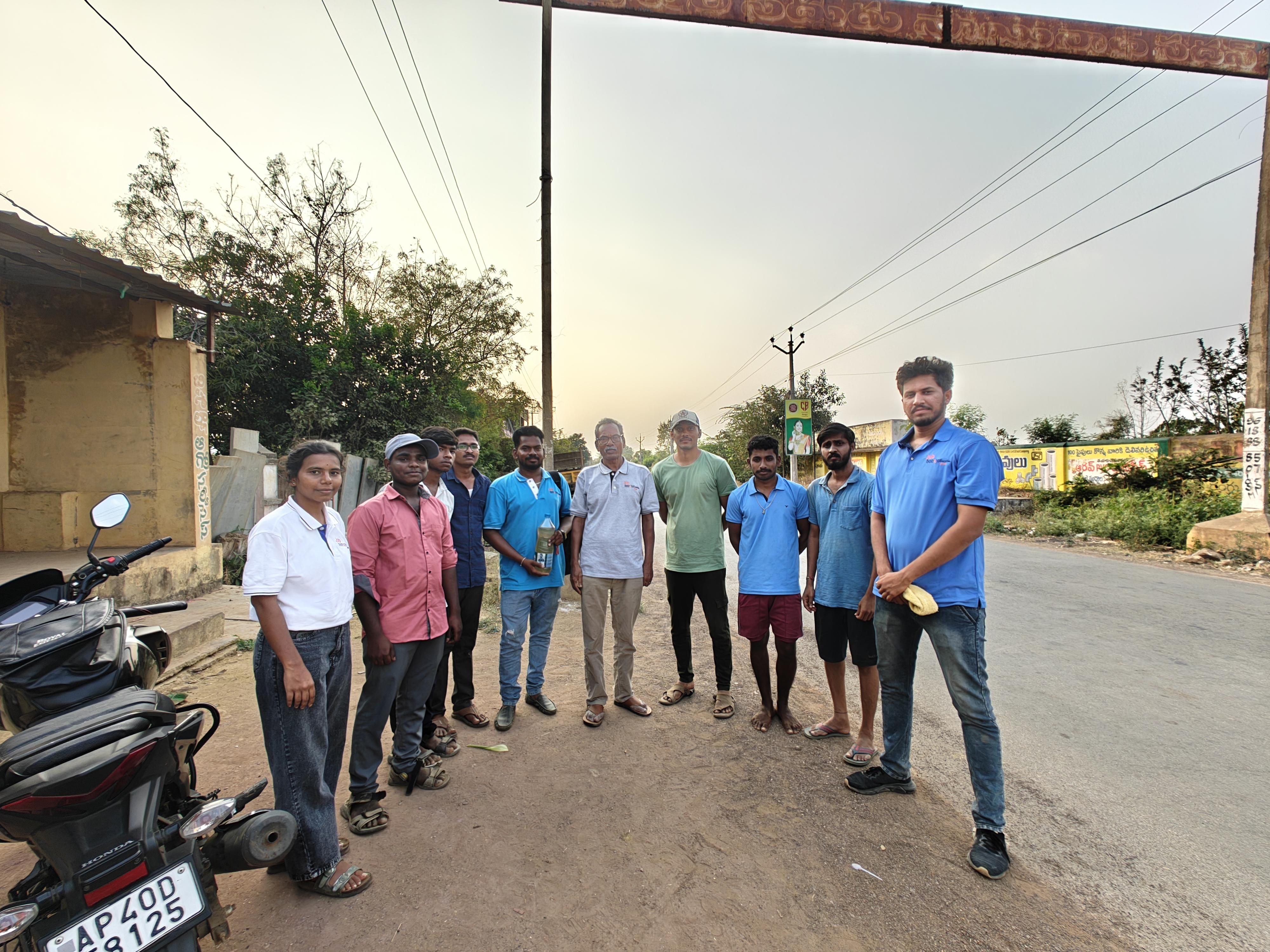 Meeting with young farmers to discuss value addition of banana products